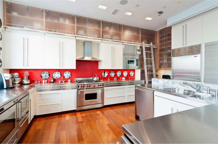 Красный фартук для белой кухни | Двухцветная Кухня: фото, примеры, дизайн