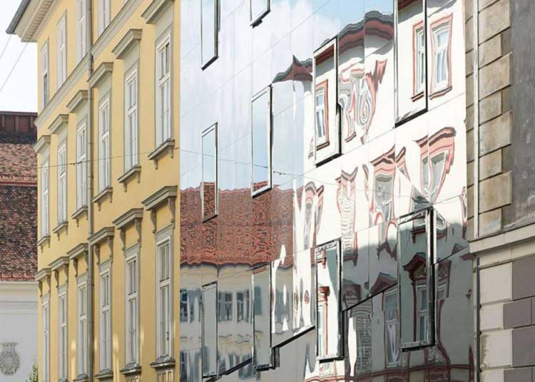 Дизайн Зеркального Жилого Здания в Граце: фото воплощения - отделка фасадными панелями