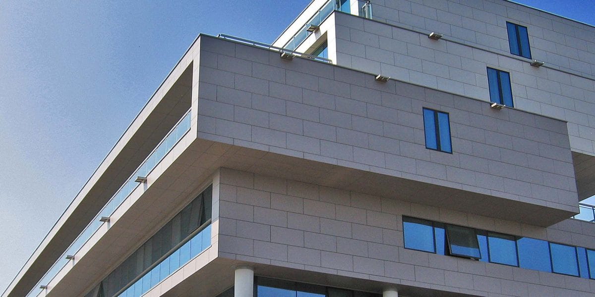 PORCELAIN VENTILATED FACADE
