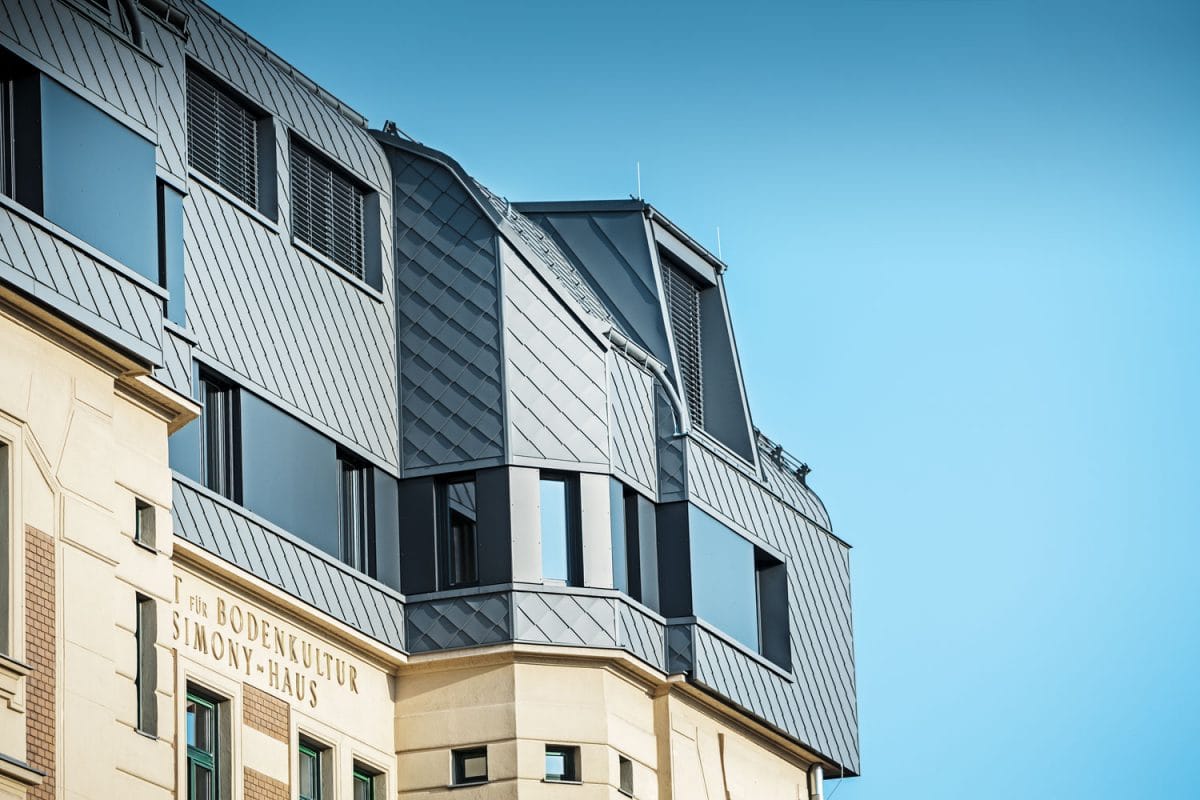 PROJECTS OF BUILDINGS WITH VENTILATED FACADE