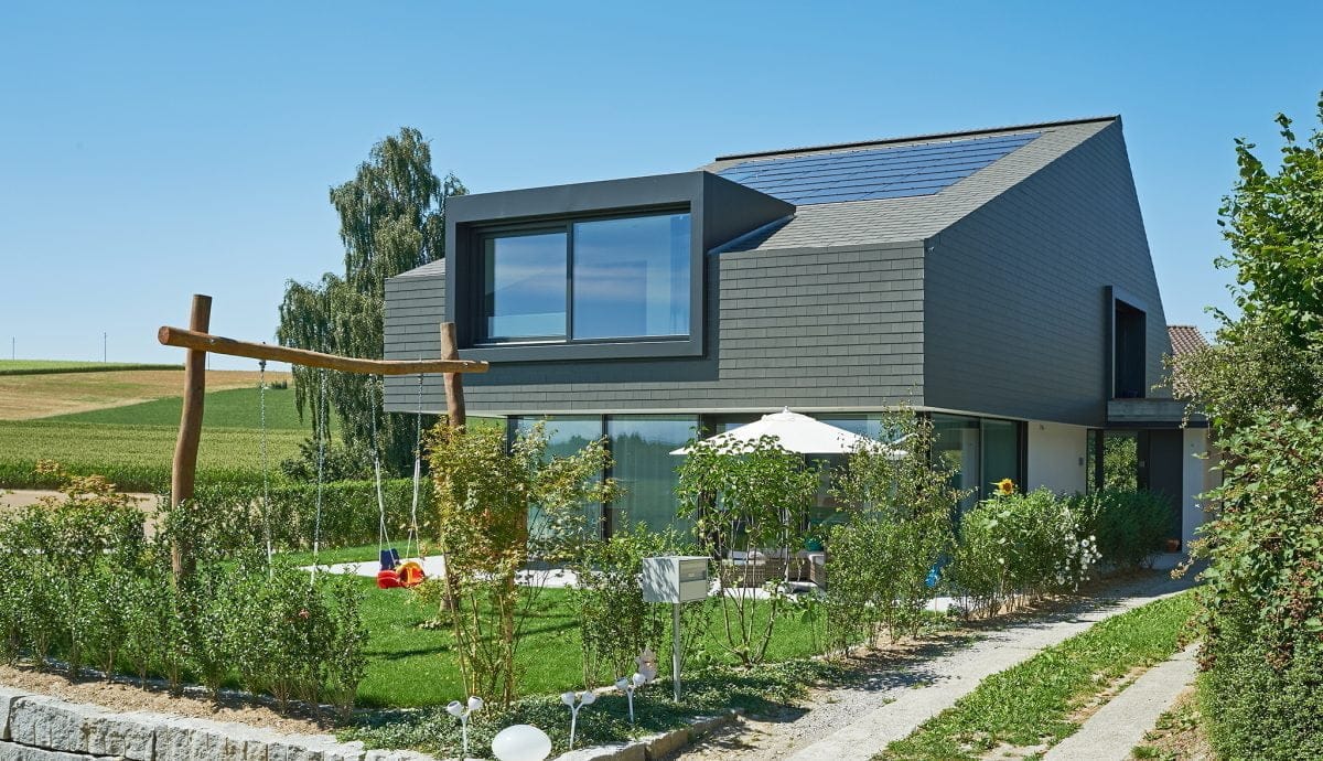 PROJECTS OF BUILDINGS WITH VENTILATED FACADE