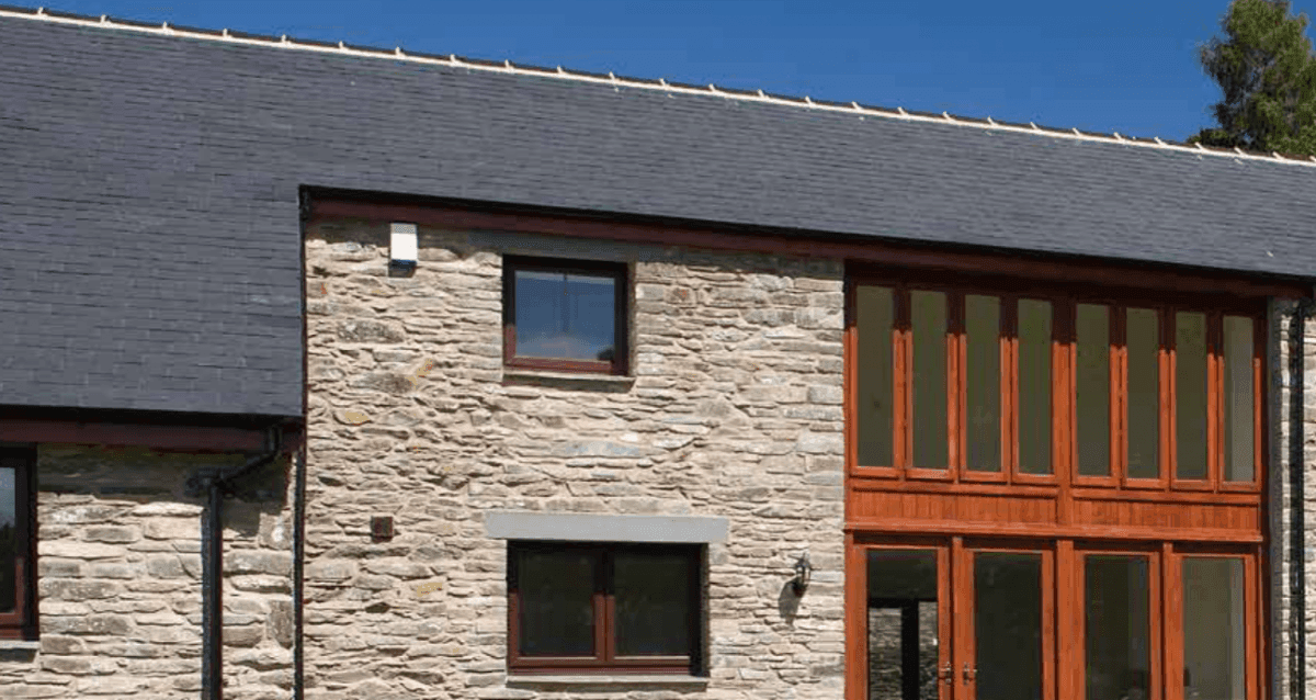FACADES FROM NATURAL MATERIALS