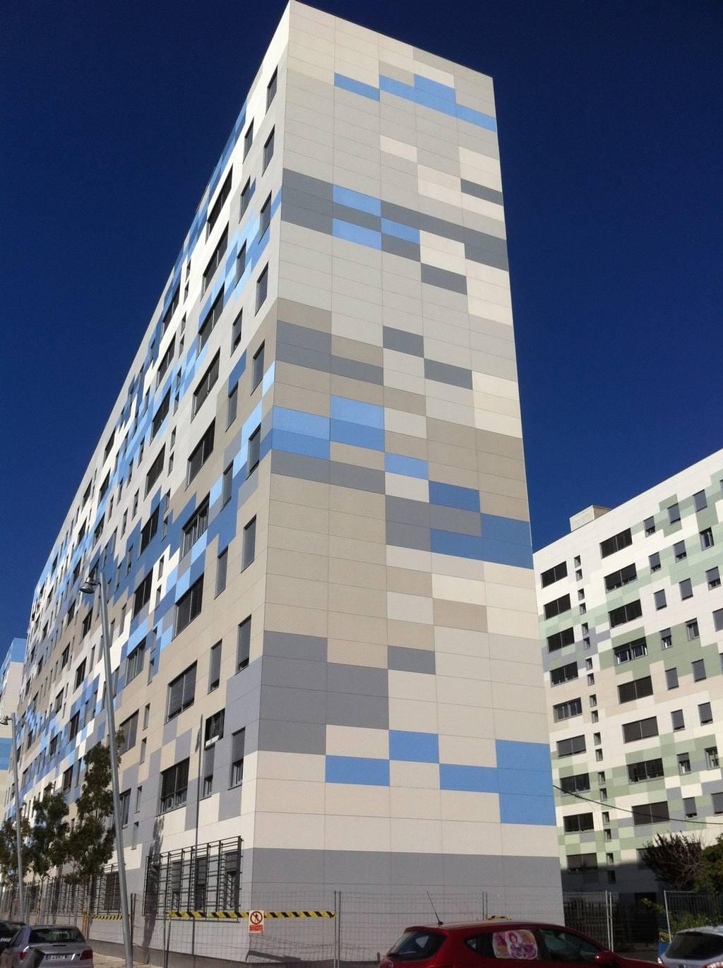 VENTILATED FACADE FROM COMPOSITE PANELS