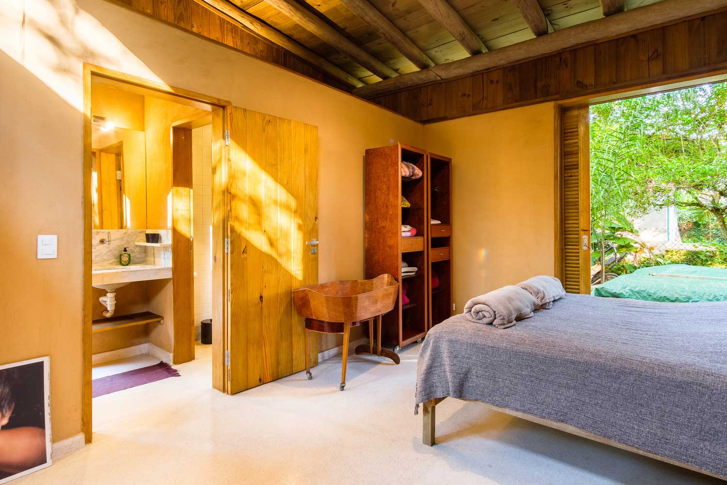 Single Story Bungalow House
images
design
the ideas
facade
exterior
interior
landscape
project
plan