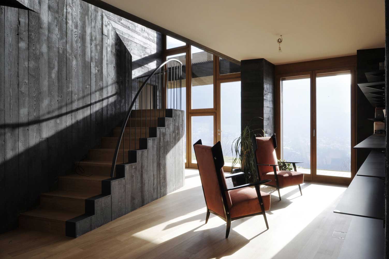 Black Concrete
photo, design, ideas, plan, layout, facade, exterior, interior, landscape, courtyard, decoration, cladding
