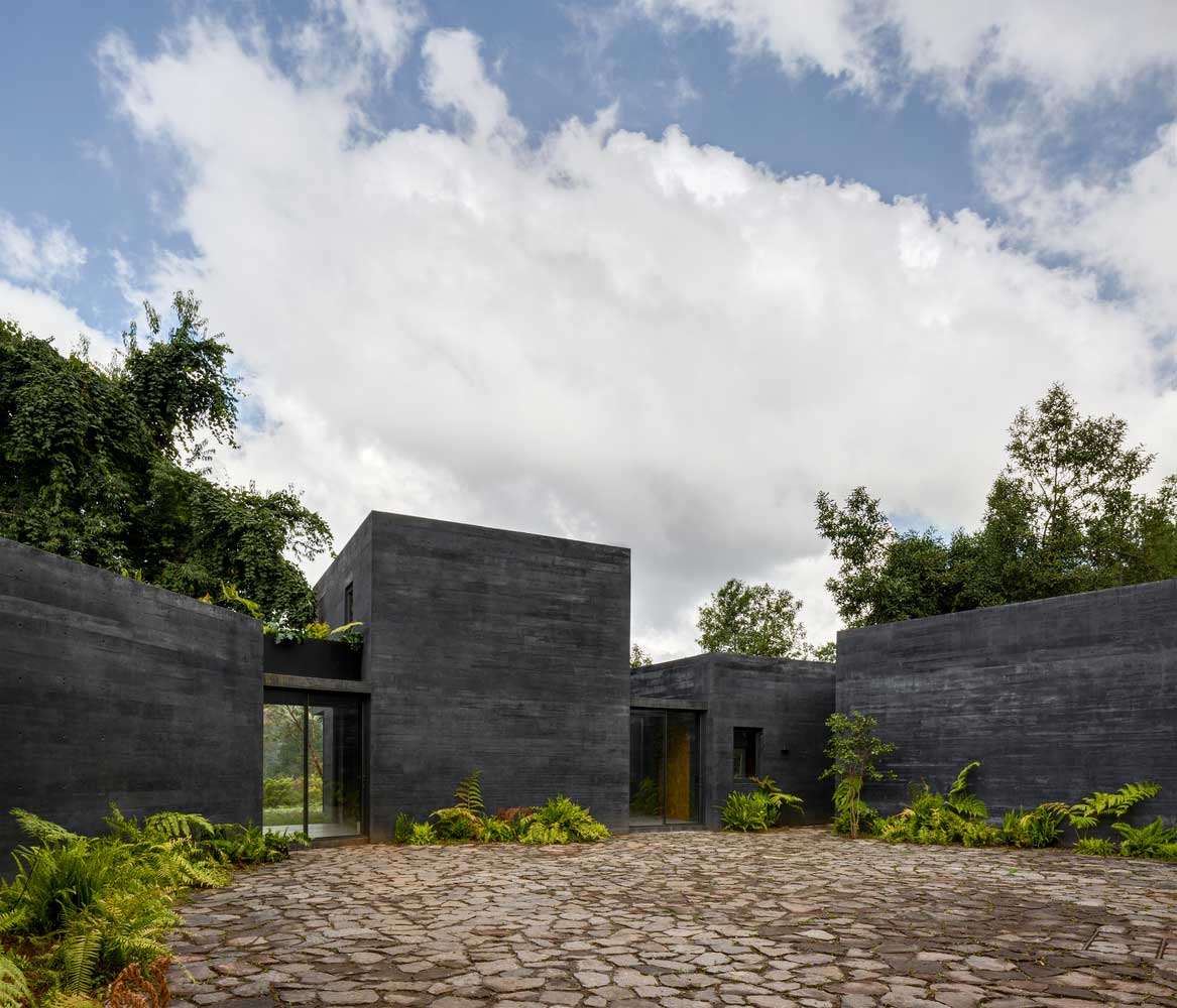 black concrete color