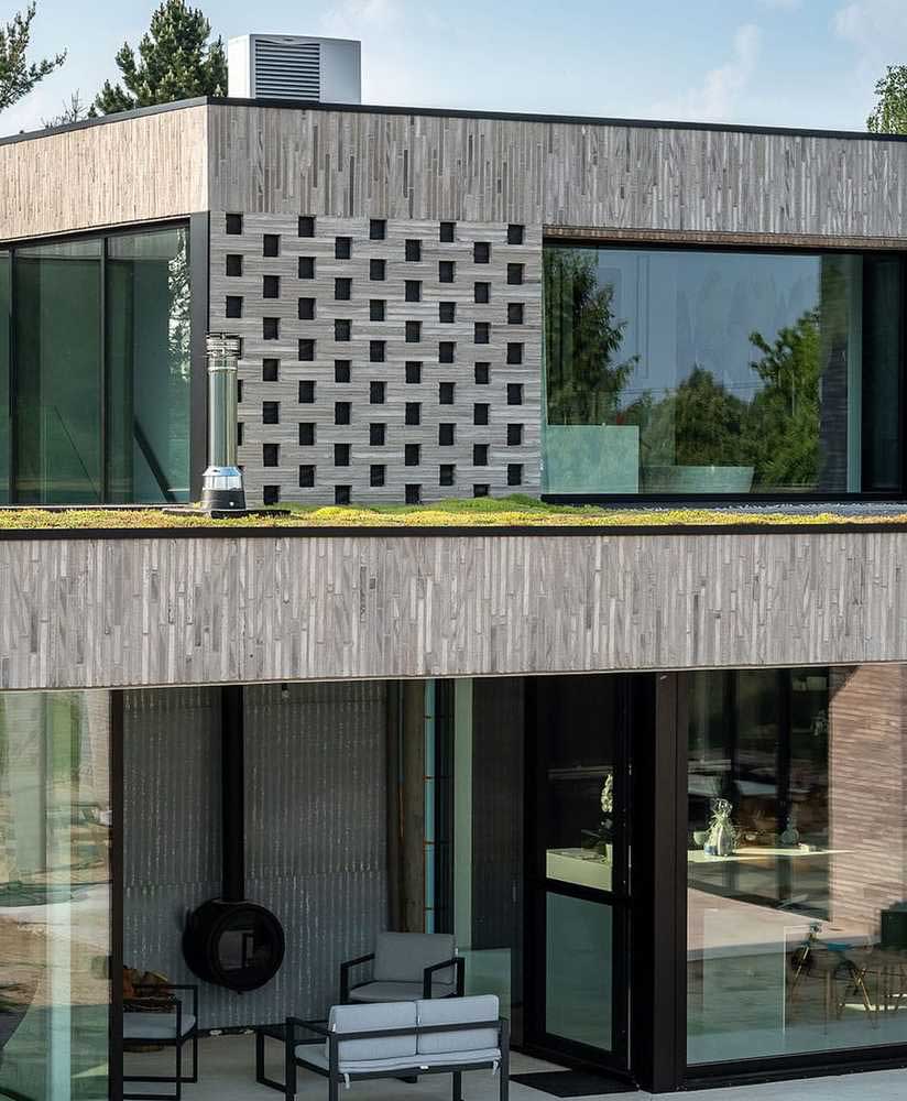 Long brick
photo, design, ideas, facade, exterior, interior, landscape, courtyard, decoration, cladding