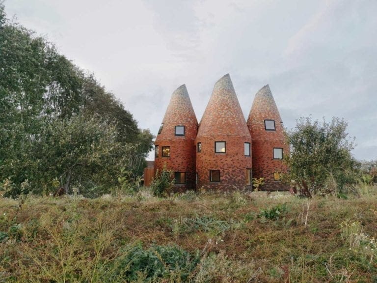 [ Unusual Houses ] 33+ Examples of Amazing Home Design • ArtFasad