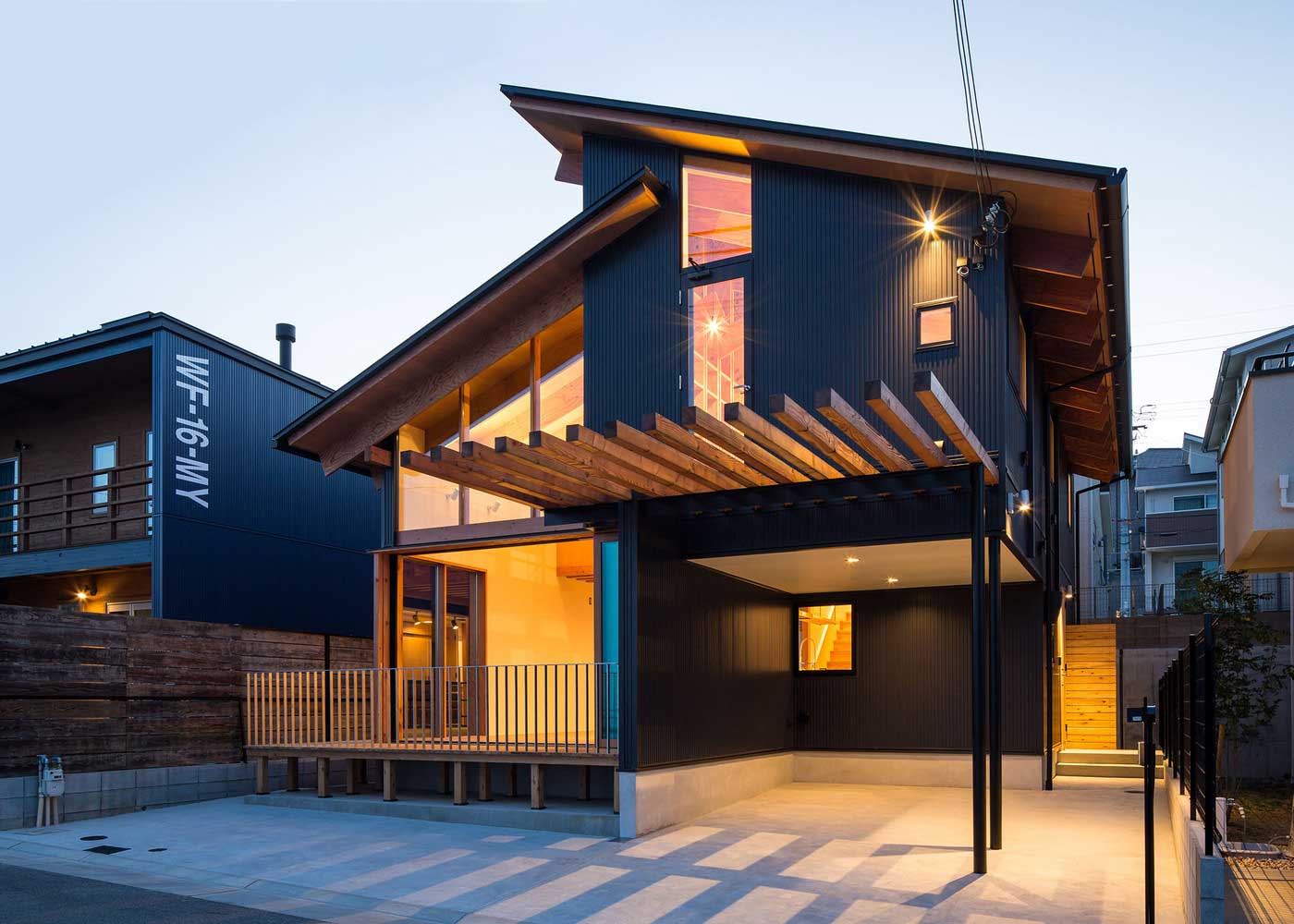 Two-Storey Frame House / Japanese Project