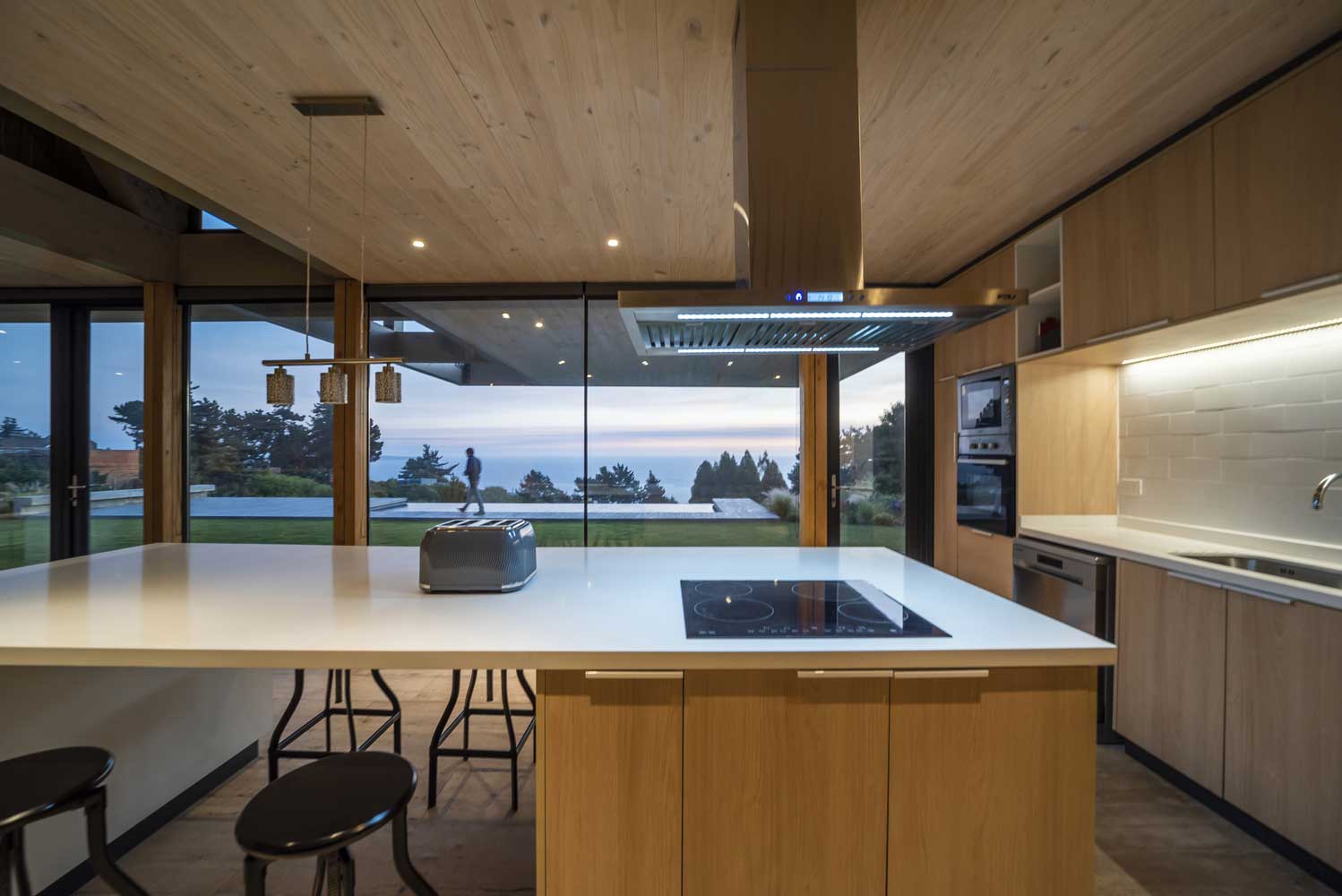 wood accent ceiling