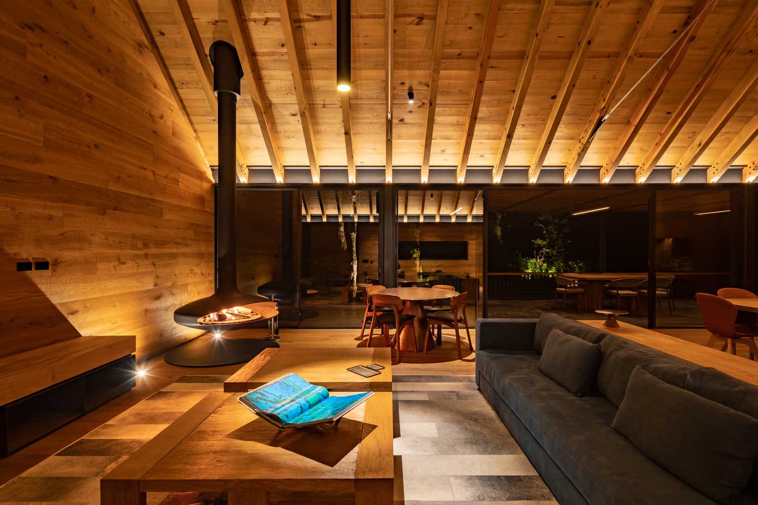 exposed wood ceiling