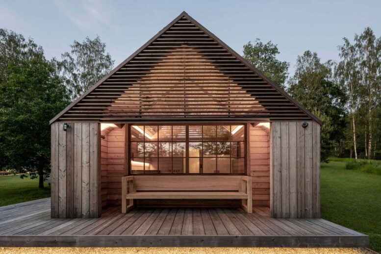 Images for Barn Style One Story House without Attic