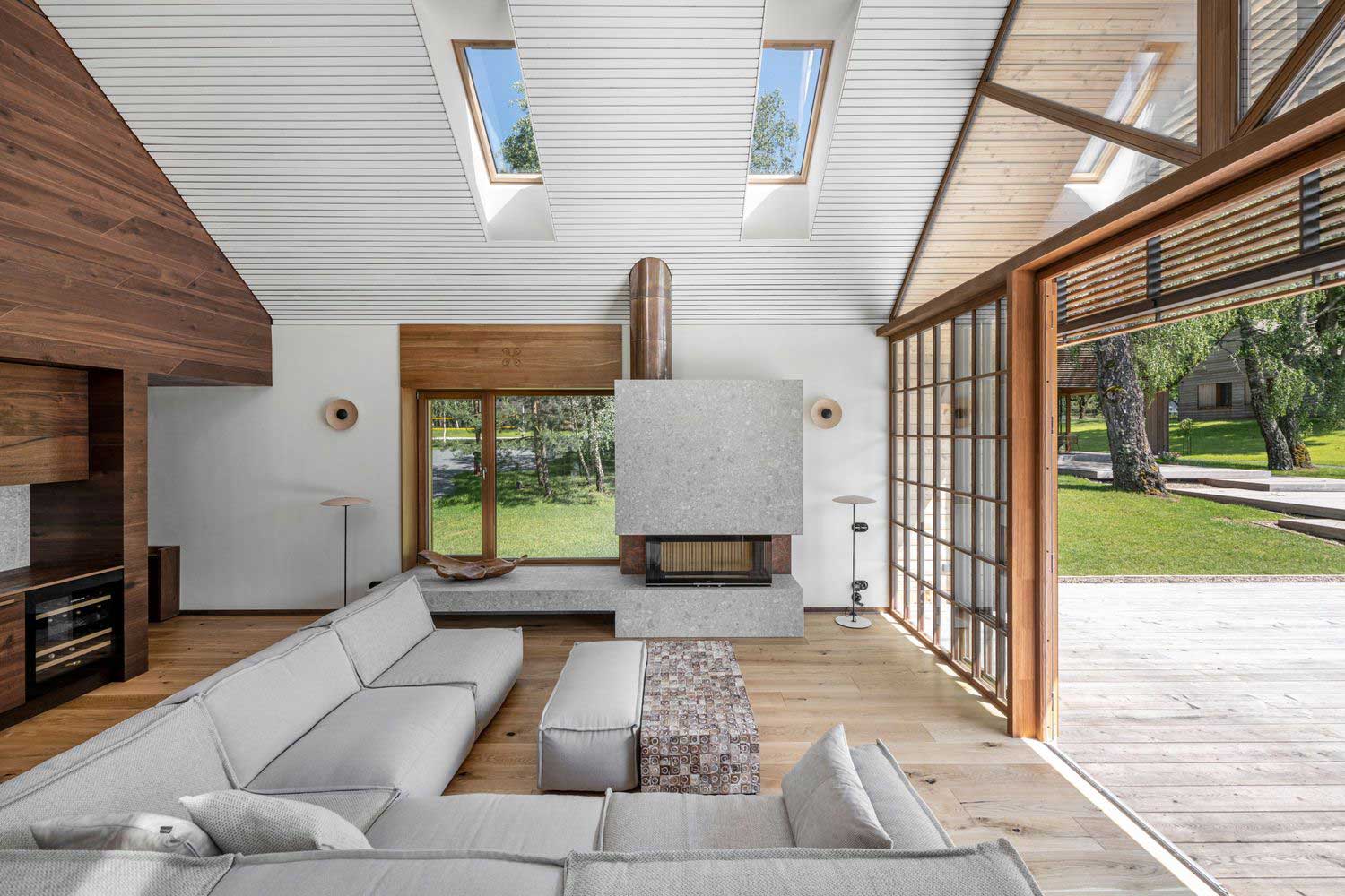 Images for Barn Style One Story House without Attic