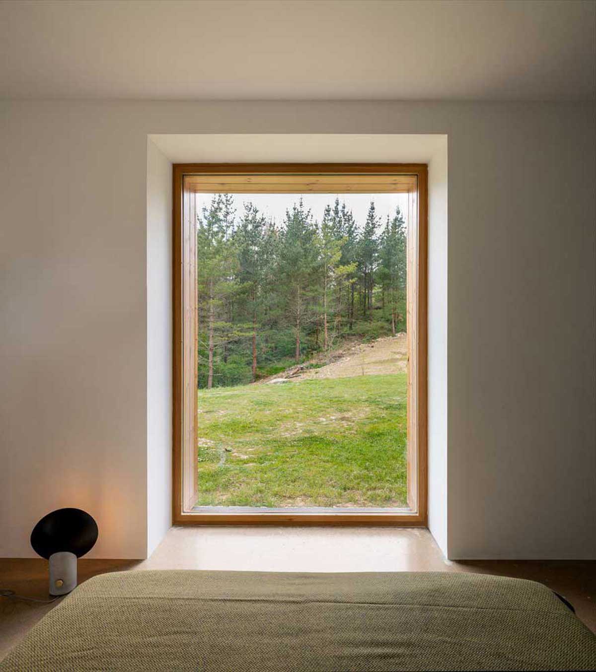 modern window frame design