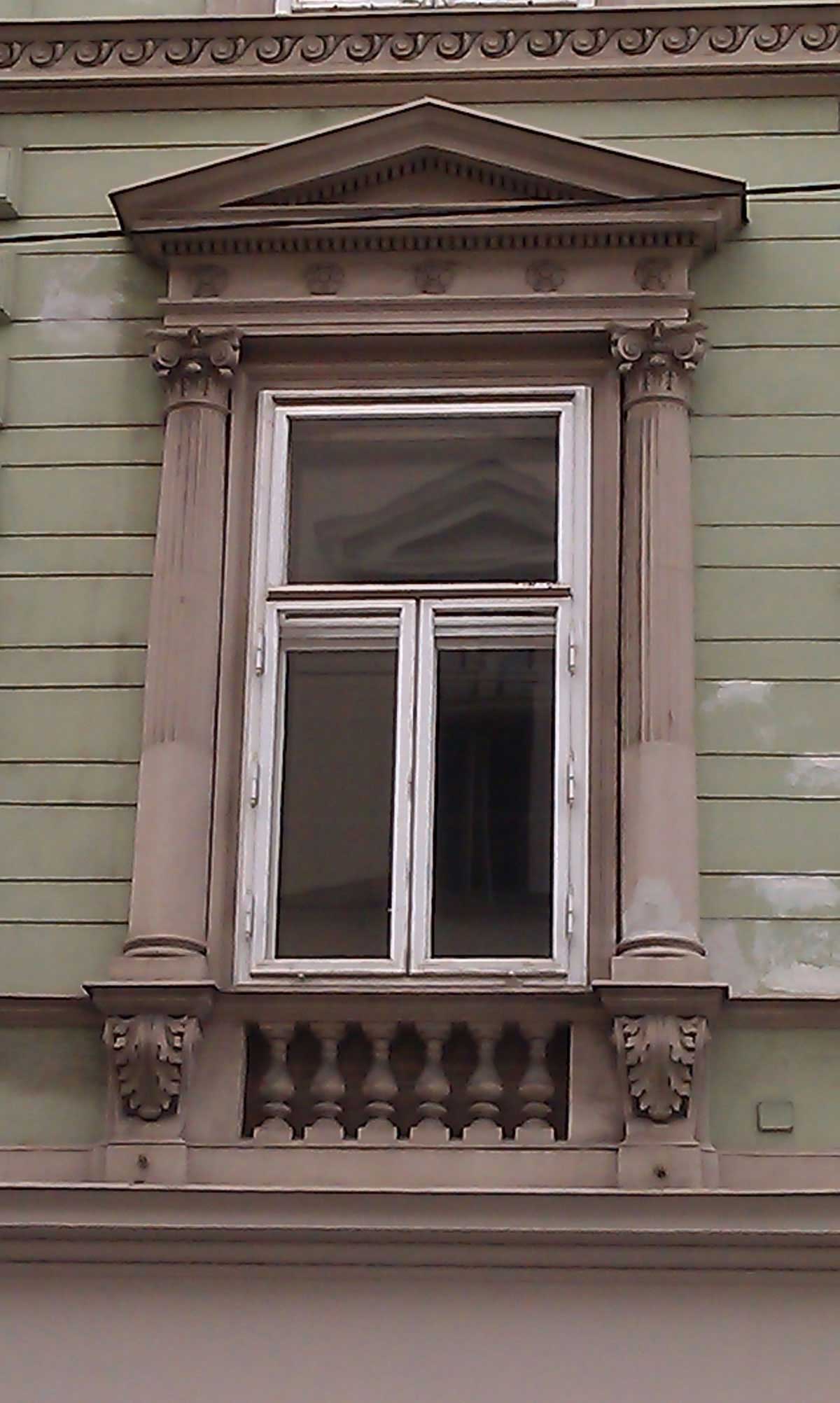 installing exterior window trim on stucco