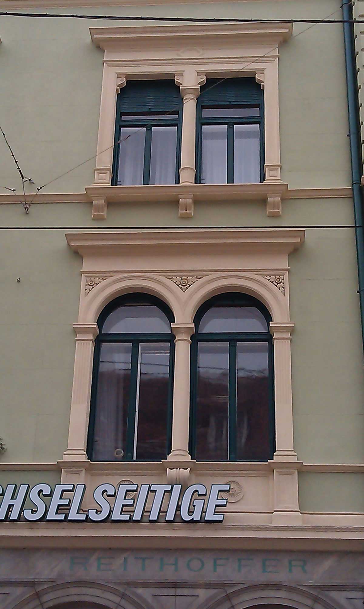 types of exterior window trim