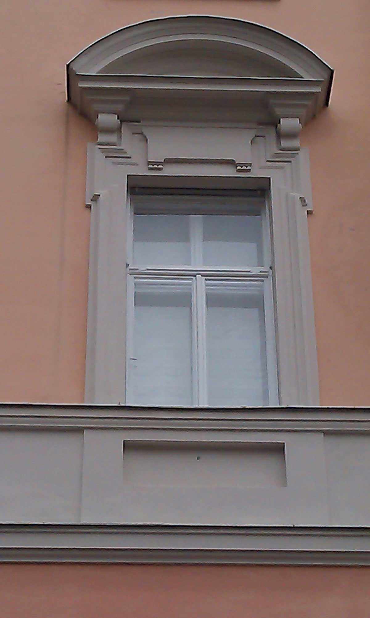 high window decorating ideas
