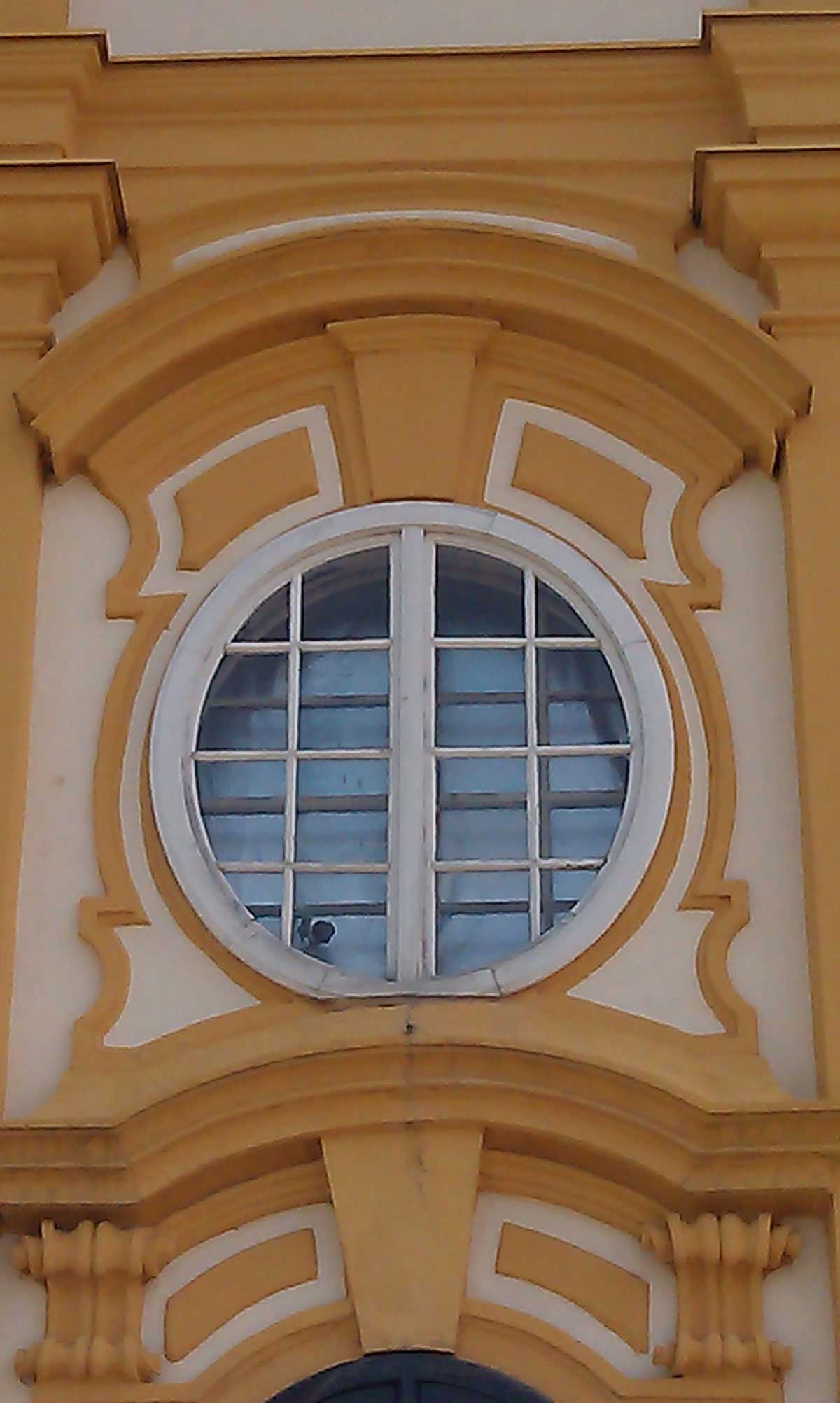 window casing trim exterior