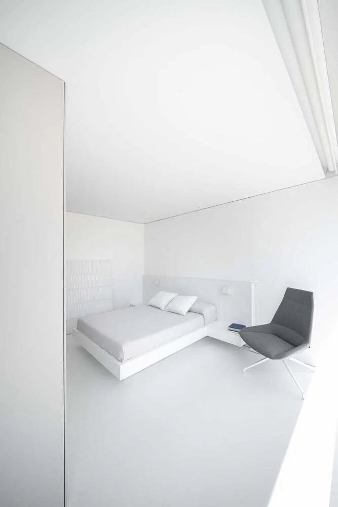 minimalist home interior