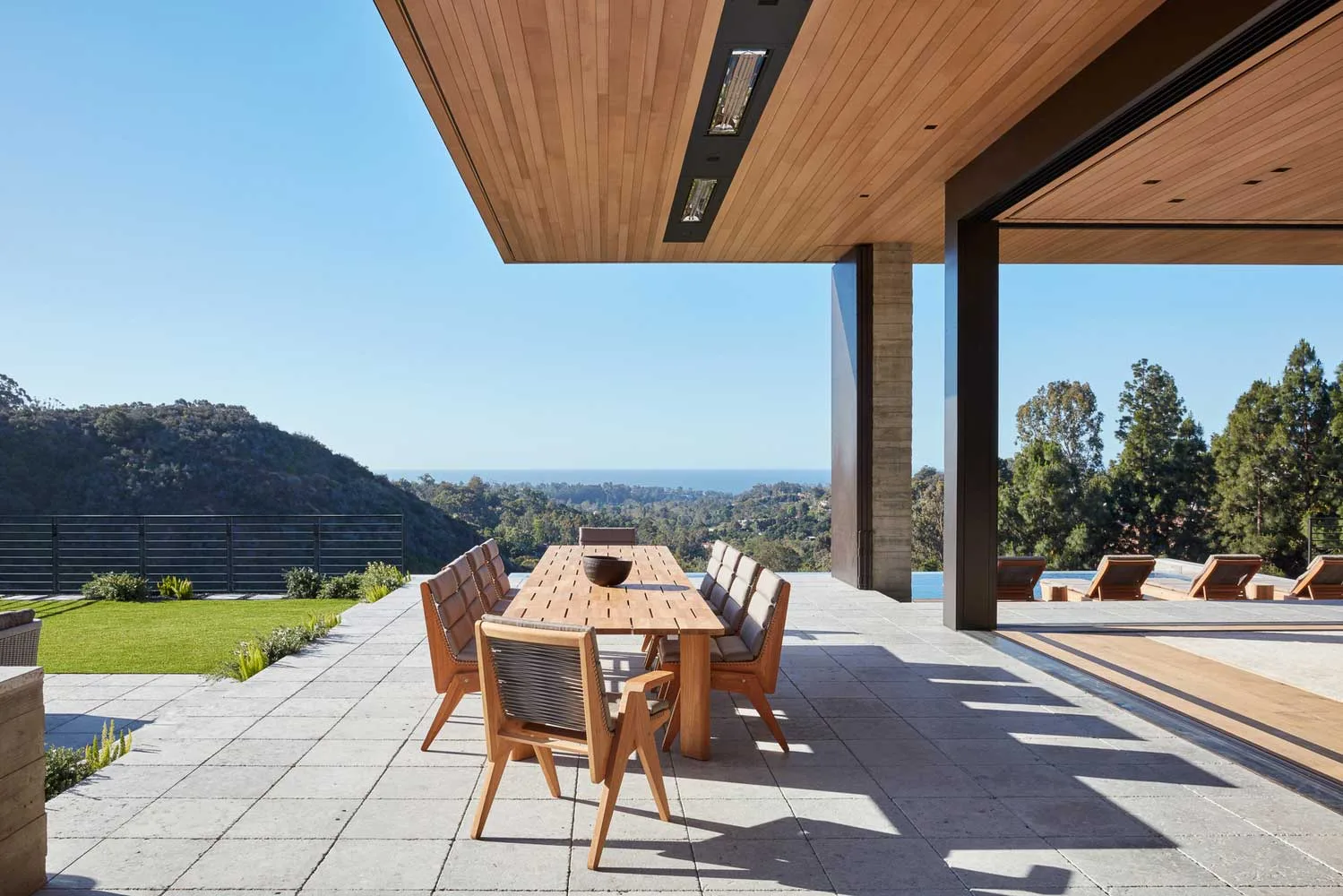 33+ Contemporary Outdoor Patio Design Ideas