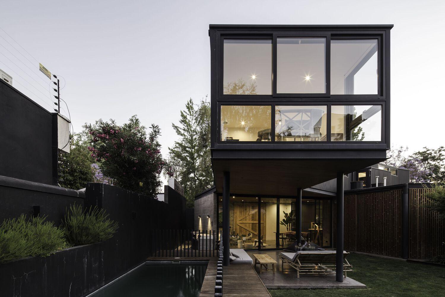 Impressive Panoramic Glazing House Projects