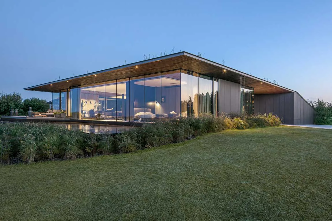 How to Use Terracing in Your Hillside House Design