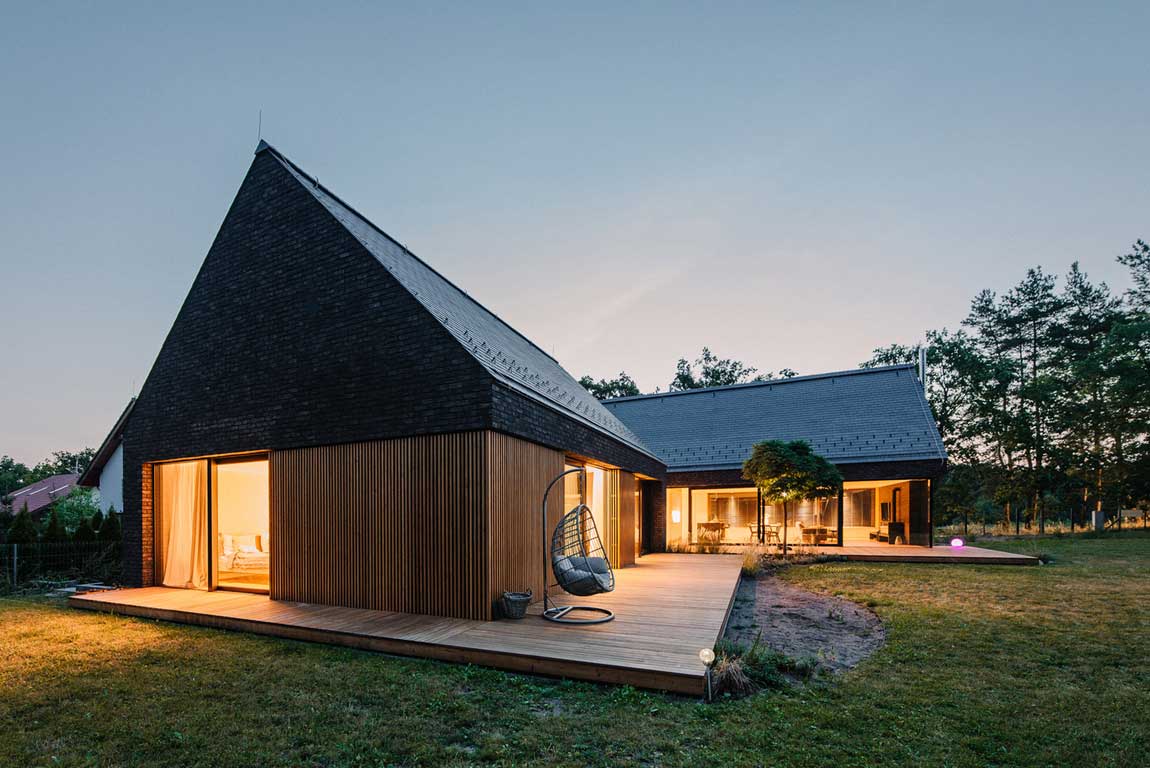 modern style barndominium