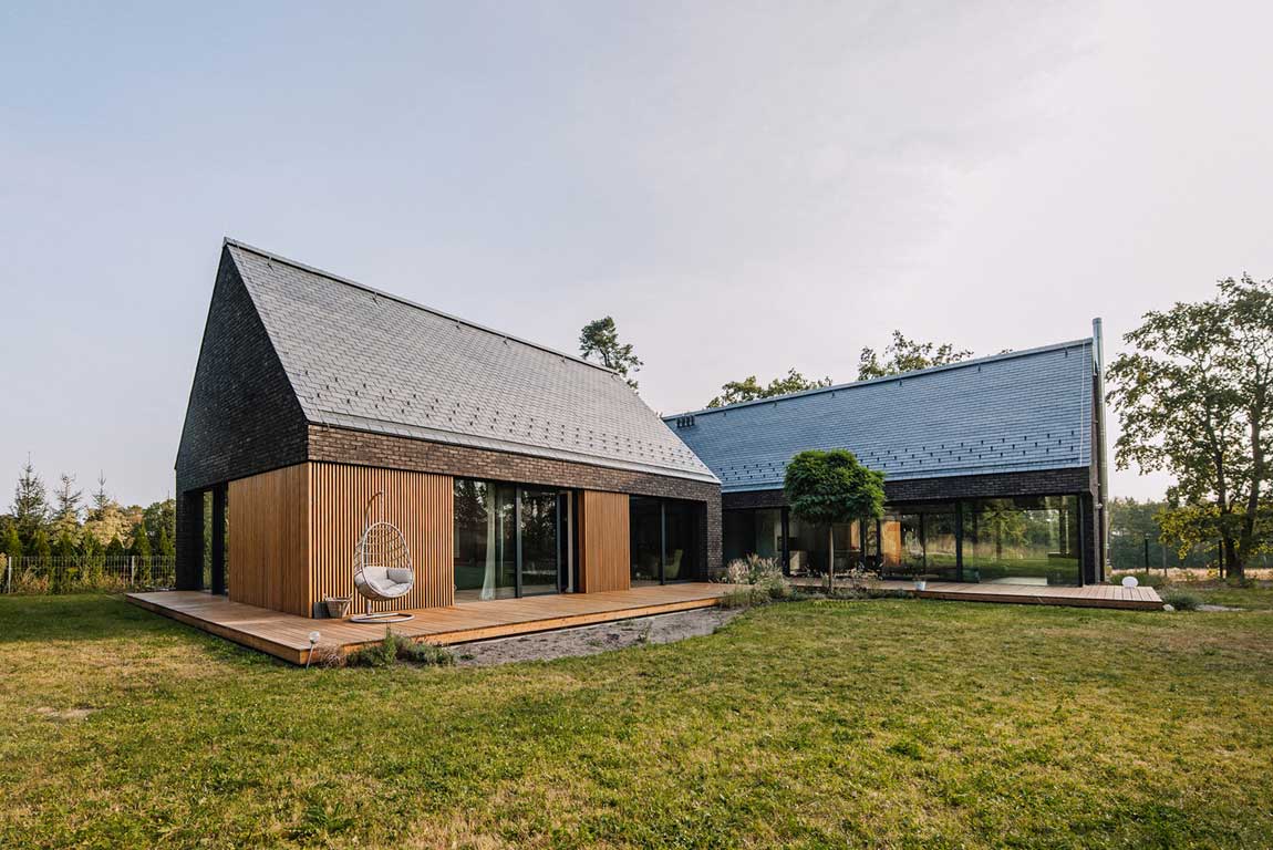 modern style barndominium