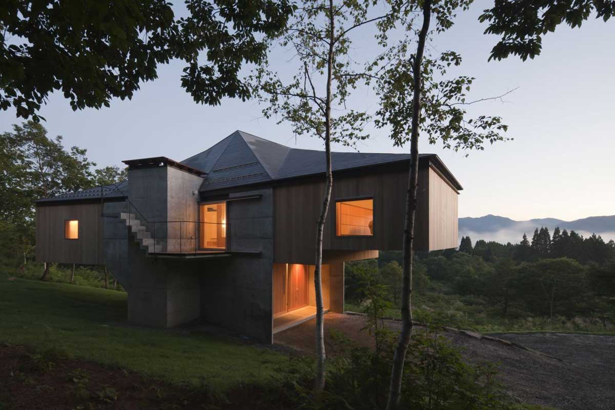 5 Ways Polyhedral Roofs Transform Modern Japanese Homes • 333 ...