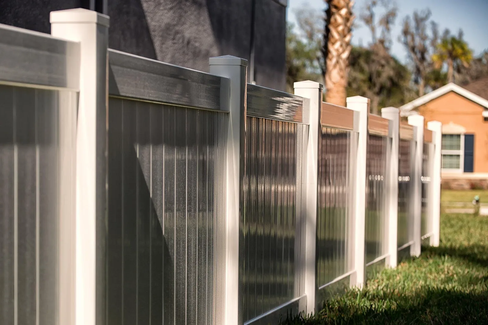 Tips for Choosing the Perfect Residential Fence