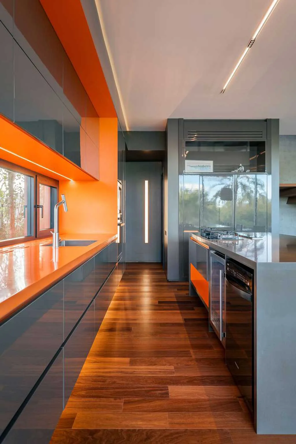 Gray and Orange Palette: Bold Colors in Home Interiors