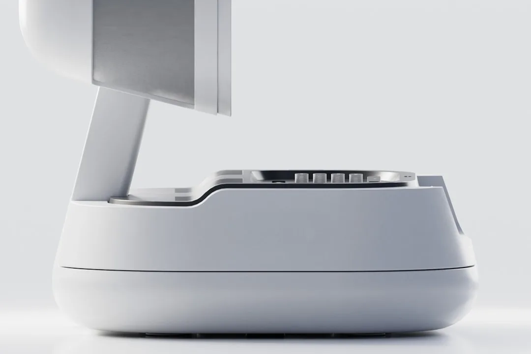 AI-powered smart pet feeder with automatic portion control dispenser