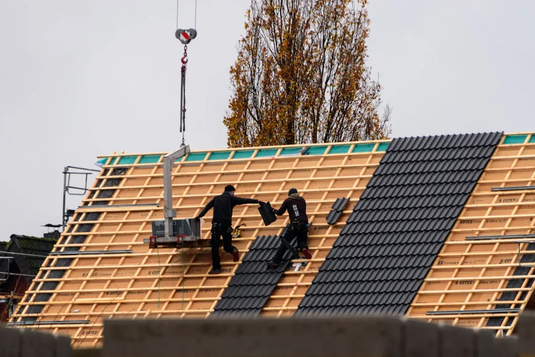 Modular Roof Panels 2026 — Why Prefab Installation Cuts Labor Costs