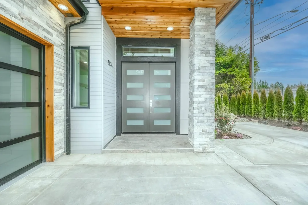 Porch Floor Materials 2026 — Why Permeable Pavers Replace Traditional Concrete
