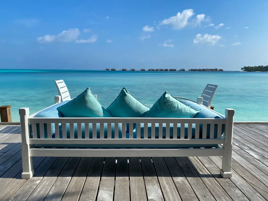 Outdoor Daybed Lounges Reshape Patio Seating Into All-Day Living Spaces 2026