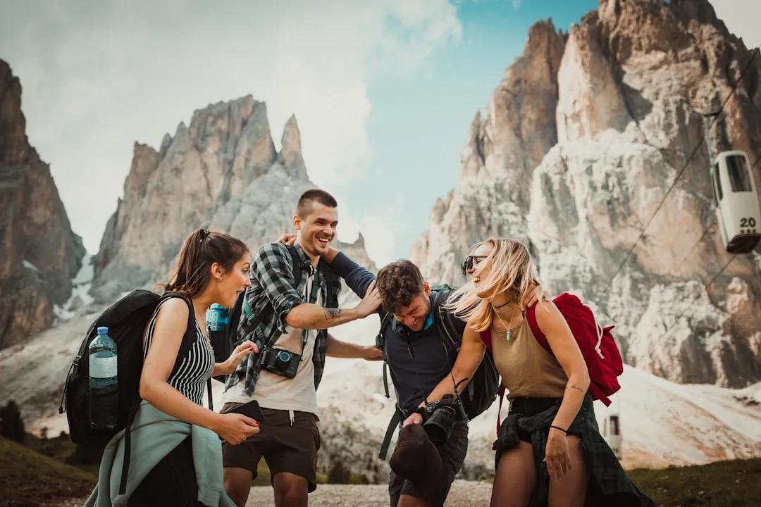 Solo Travel Planning 2026 — Why Micro-Communities Replace Traditional Group Tours