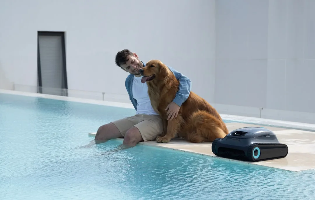 Modern smart pet water fountain with digital hydration monitoring display and app connectivity detail 1