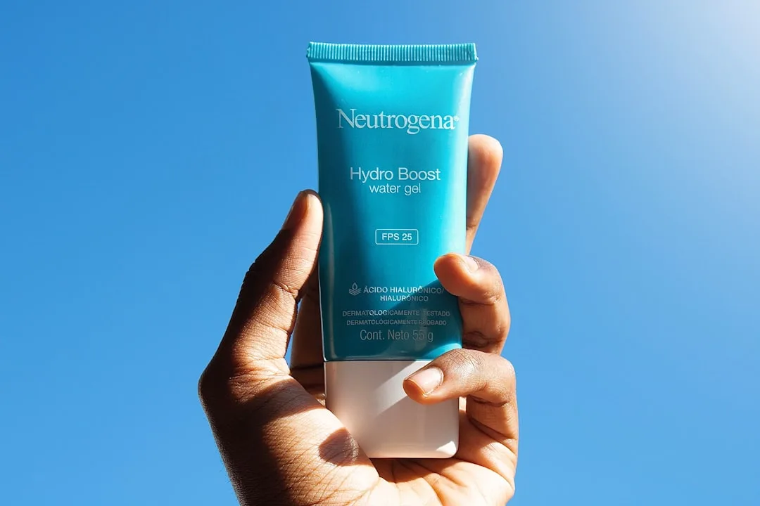 lightweight sunscreen texture application — perspective 3