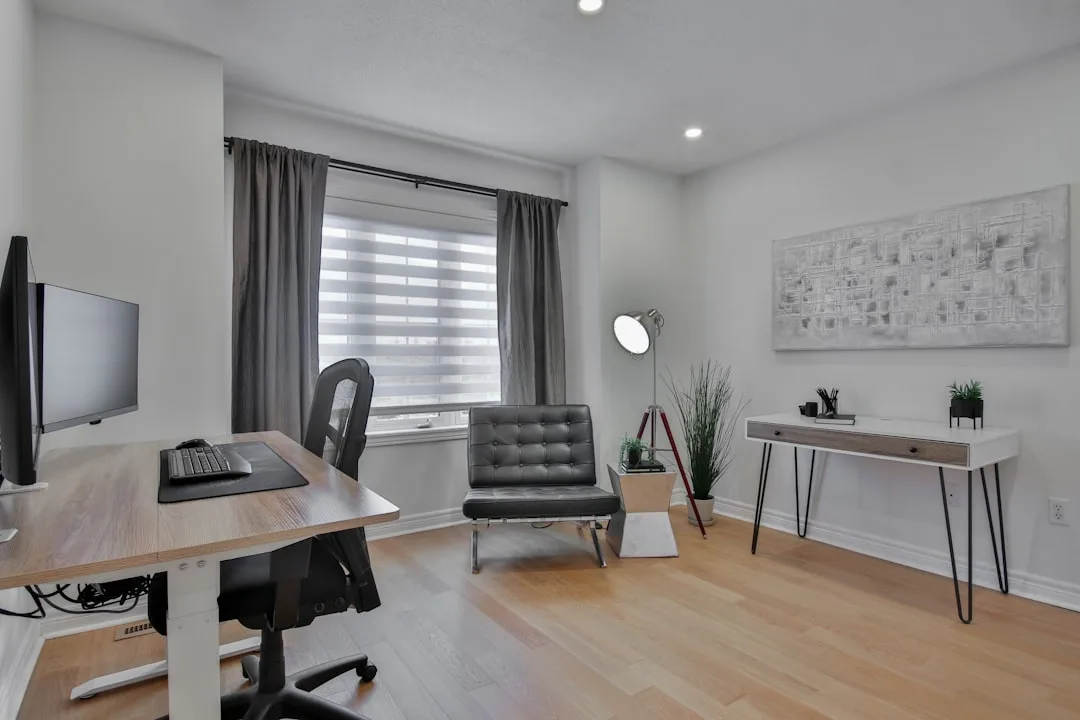 bleisure apartment office workspace vacation — perspective 2
