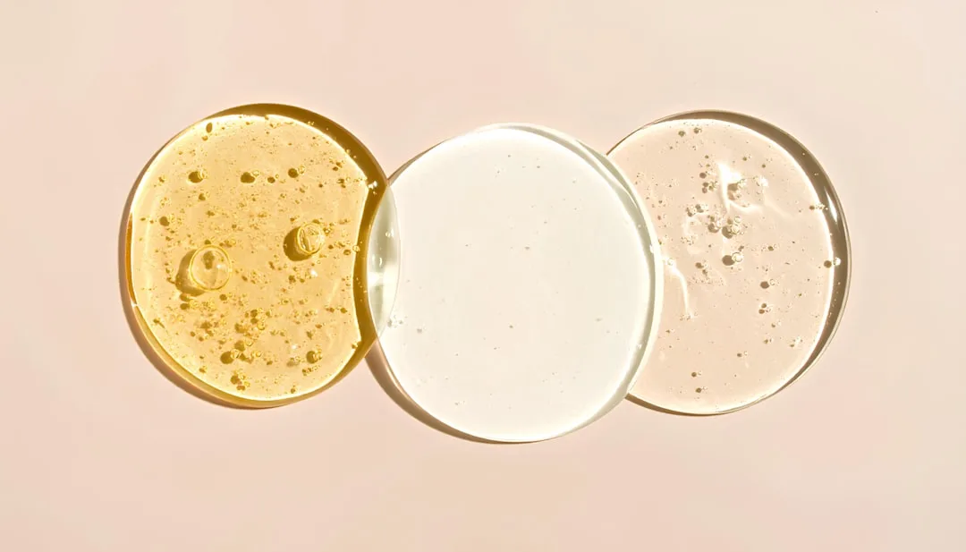 bocal de sérum probiotique cristallin cristaux de sel fleur
