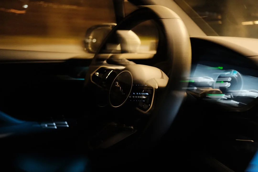 Autonomous vehicle cabin with passengers working during self-driving mode