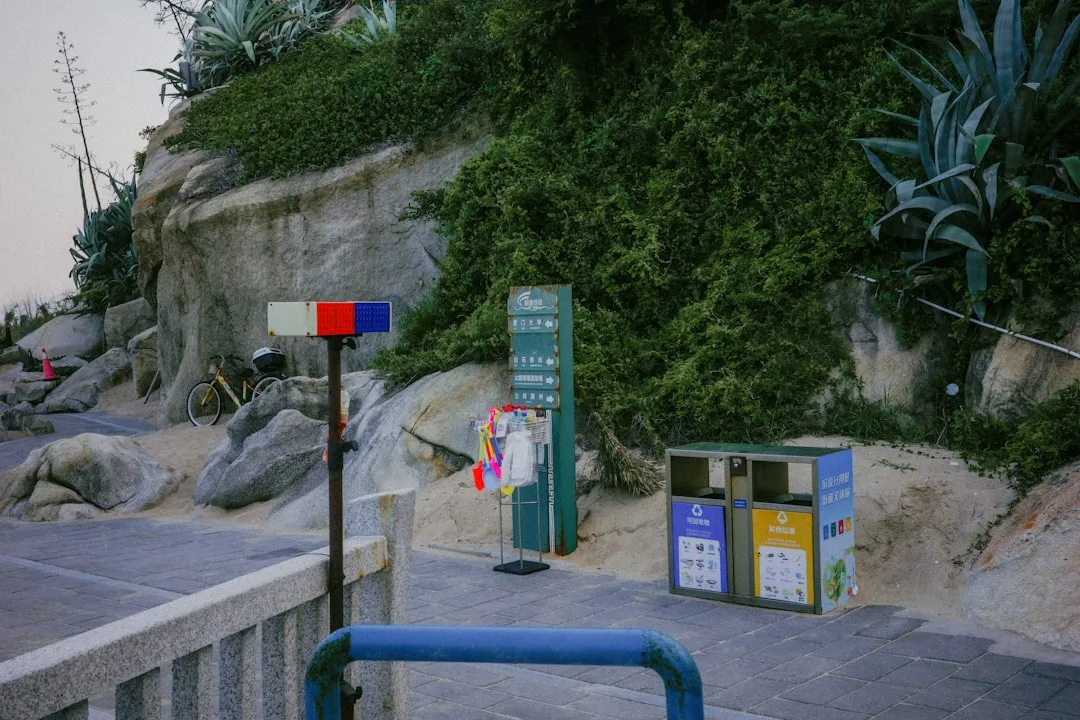 automatic pet waste management system outdoor — perspective 1