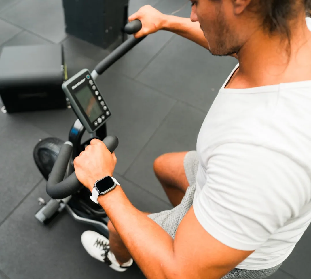 Zone 2 cardio training heart rate monitor — perspective 2