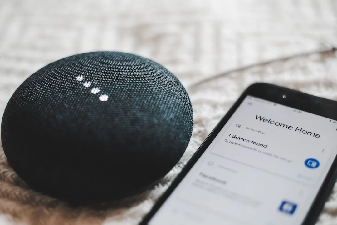 Contextual AI home assistant interface learning family member preferences