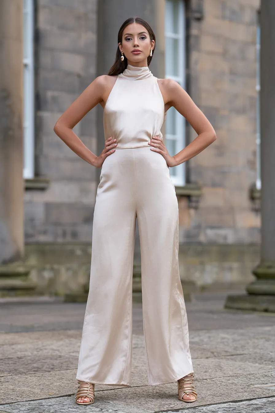 Best jumpsuit outfits for outdoor summer weddings in warm weather