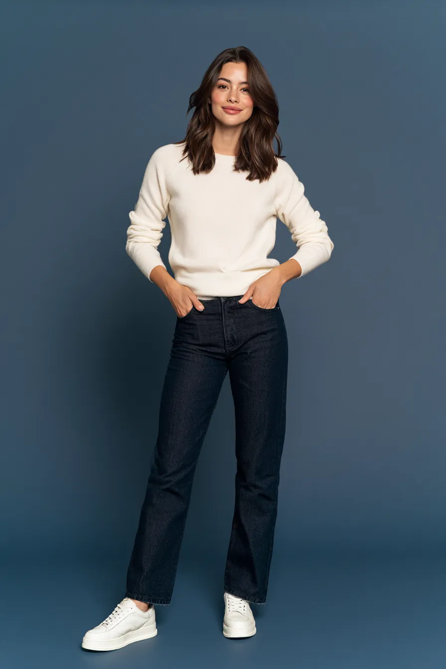 Women over 30 everyday capsule wardrobe cream sweater straight-leg jeans sneakers