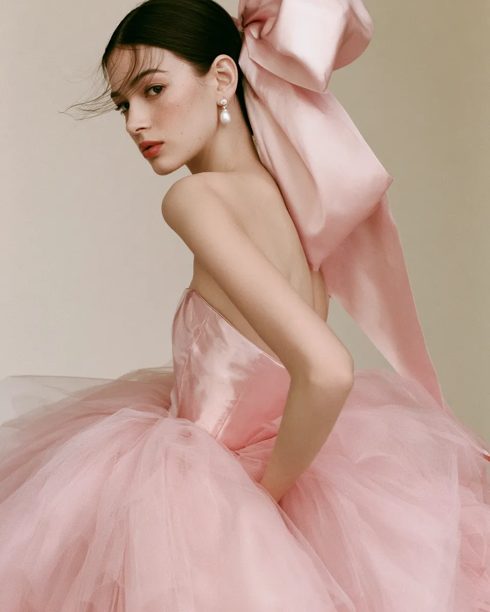 how to dress coquette aesthetic blush corset voluminous skirt ribbon bow style