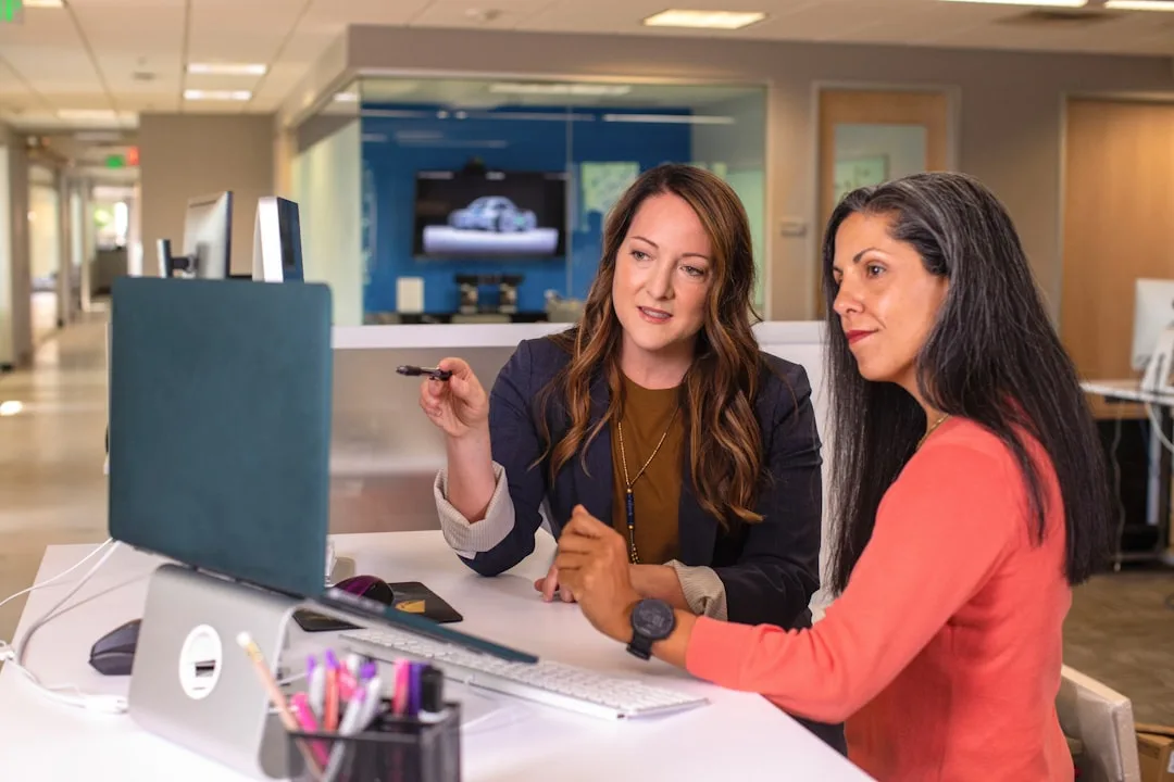 professionals learning on computer adaptive platform — Education & E-Learning perspective 1