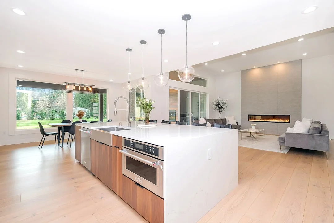 Recessed ceiling lighting design creating layered ambiance in contemporary home