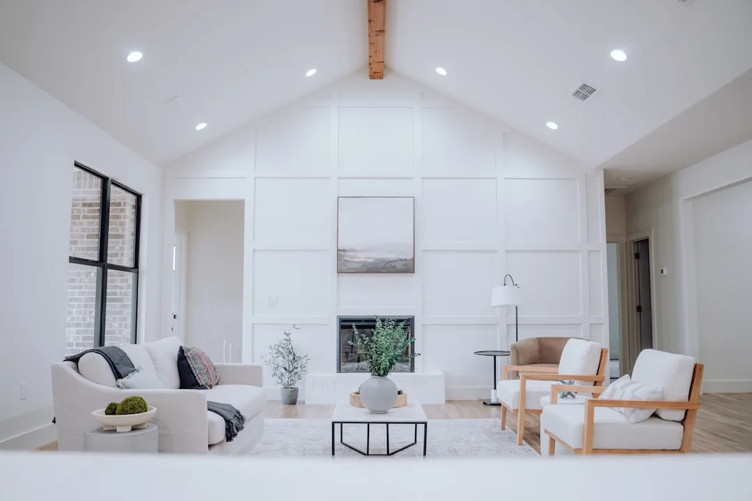 modern living room ceiling design wood beams — Home Improvement perspective 2